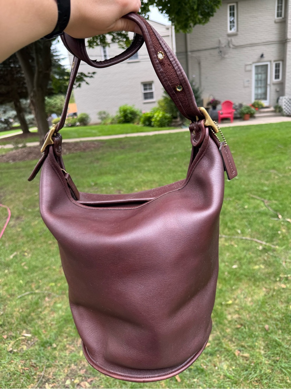 Vintage Coach XL Duffle Sac Style #9085 - Mahogany Brown